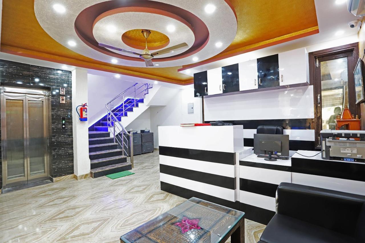 Oyo Flagship 42619 Diamond Key Hotel Delhi  Exterior photo
